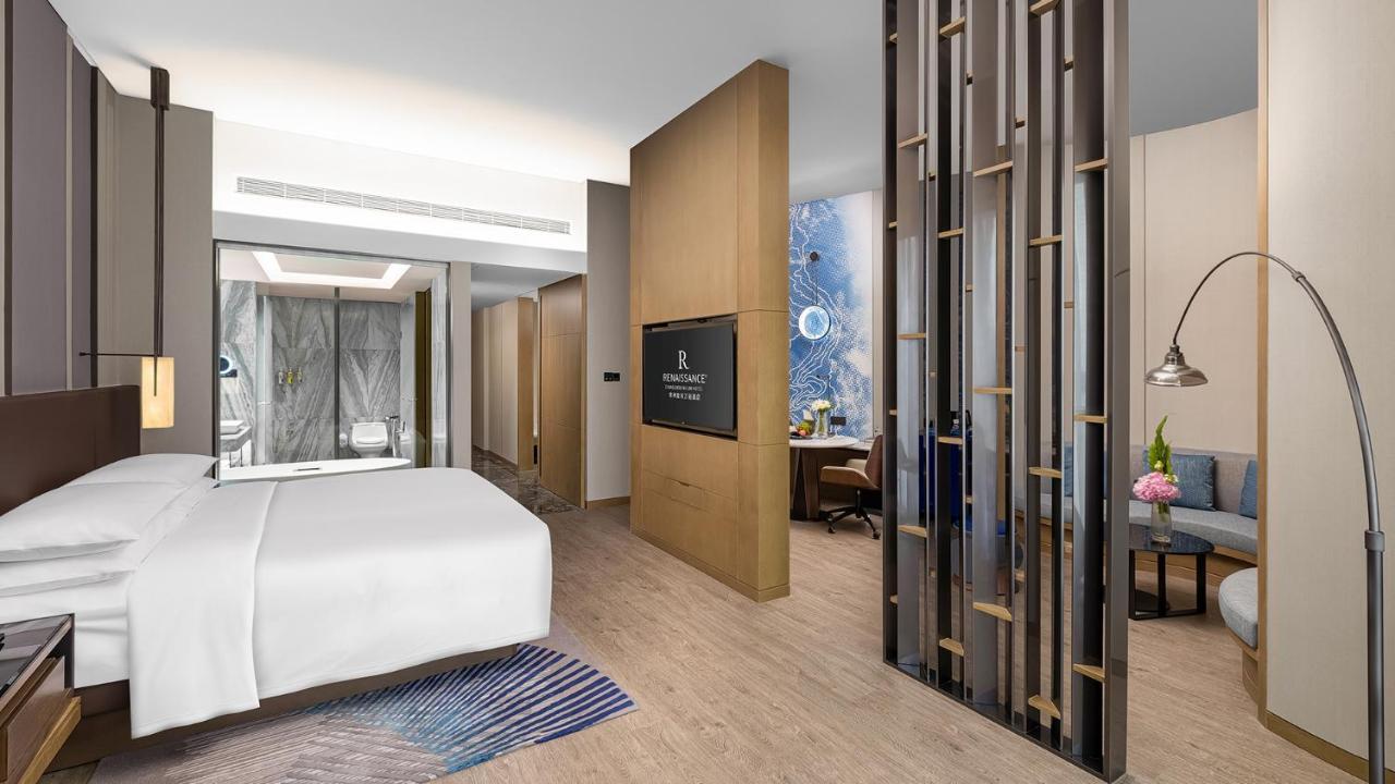 Renaissance Changzhou Wujin Hotel Exterior photo