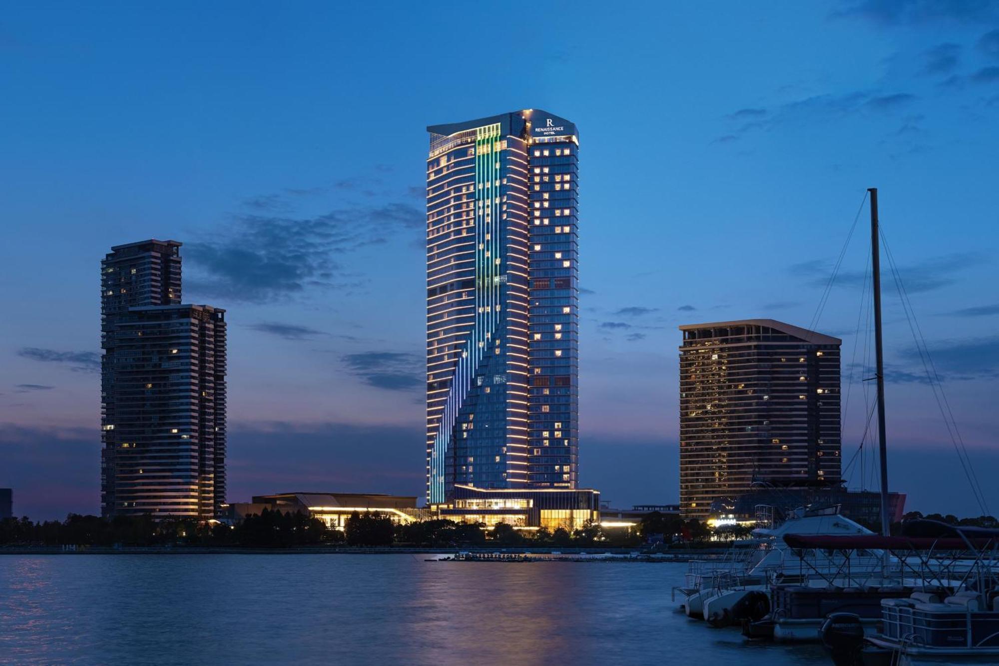 Renaissance Changzhou Wujin Hotel Exterior photo